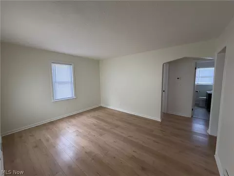 Living - 39 Renee, Struthers, OH 44471 photo 1 of 2