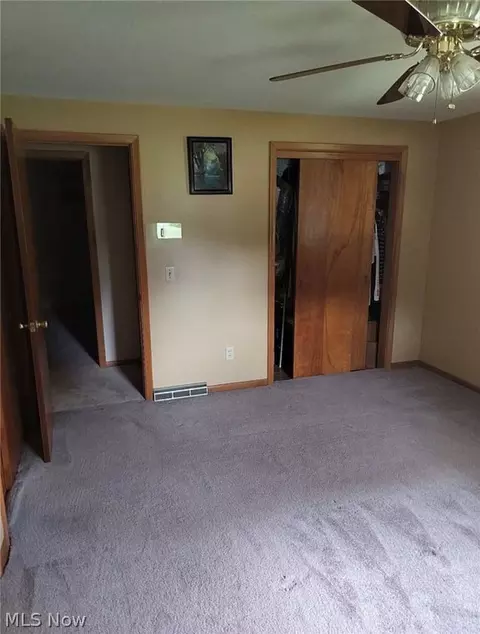 Bedroom - 4825 Edinderry Dr NW, Canton, OH 44708 photo 3 of 6