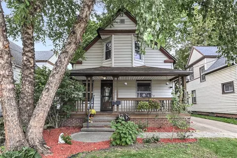 3860 W 17th St, Cleveland, OH 44109