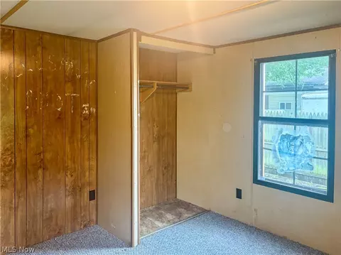 Bedroom - 1879 Difford Dr, Niles, OH 44446 photo 2 of 3