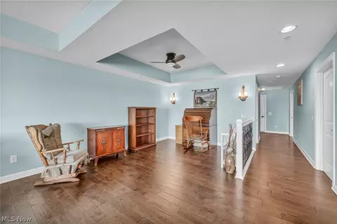 Entry Way - 9523 Larimar Dr, Willowick, OH 44095 photo 2 of 3