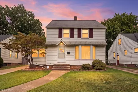 3067 W 137th St, Cleveland, OH 44111