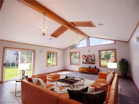 Living - 7708 Buchanan Dr, Boardman, OH 44512 photo 1 of 8