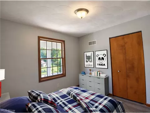 Bedroom - 7708 Buchanan Dr, Boardman, OH 44512 photo 5 of 10