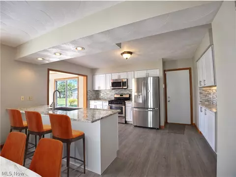 Kitchen - 7708 Buchanan Dr, Boardman, OH 44512 photo 1 of 5