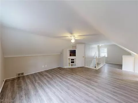 Living - 5353 Thomas St, Maple Heights, OH 44137 photo 4 of 4