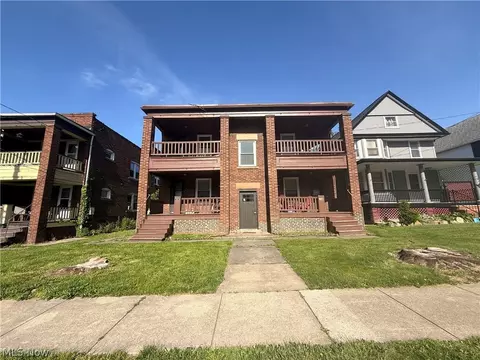 1497 Coutant Ave, Lakewood, OH 44107