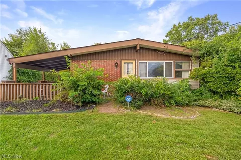 845 Carnegie Ave, Akron, OH 44314