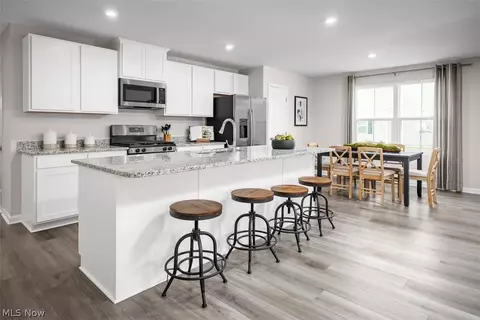 Kitchen - 371 Lily Ln, Elyria, OH 44035 photo 1 of 3