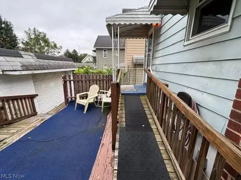 Exterior - 449 Marview Ave, Akron, OH 44310 photo 3 of 3