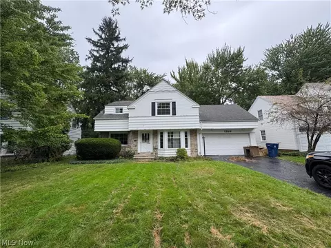 1289 Hereford Rd, Cleveland Heights, OH 44118