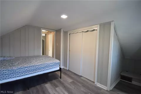 Bedroom - 616 Poland Ave, Struthers, OH 44471 photo 3 of 5