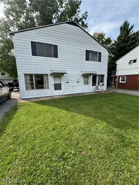 4058 Fulton Blvd, Cleveland, OH 44144