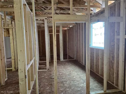 330 Delta Way, Elyria, OH 44035 photo 7