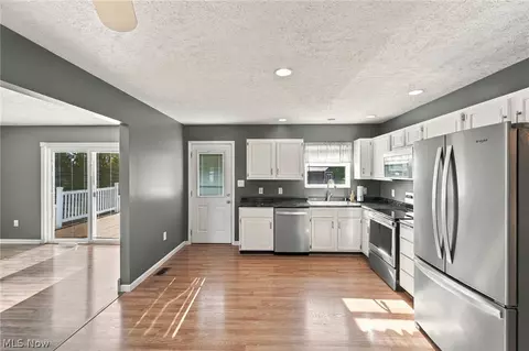 Kitchen - 2621 Ohio 245, Cable, OH 43009 photo 1 of 3