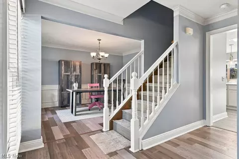 Entry Way - 1332 Beechnut Dr, Akron, OH 44312 photo 2 of 2