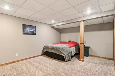 Bedroom - 1332 Beechnut Dr, Akron, OH 44312 photo 7 of 8