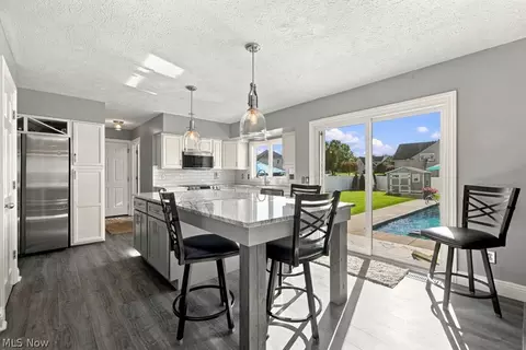 Kitchen - 1332 Beechnut Dr, Akron, OH 44312 photo 1 of 6