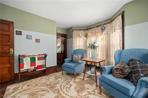Living - 1032 W 4th St, Lorain, OH 44052 photo 3 of 3