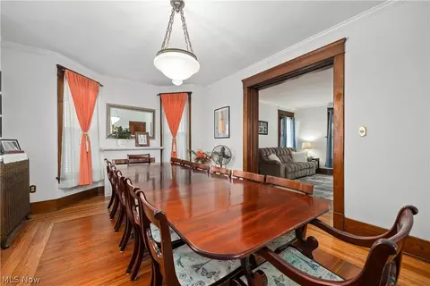 Dining - 1032 W 4th St, Lorain, OH 44052 photo 2 of 4
