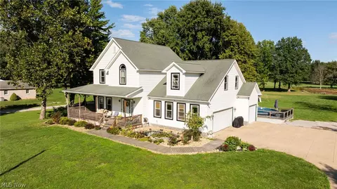 3163 Newton Tomlinson Rd, Newton Falls, OH 44444