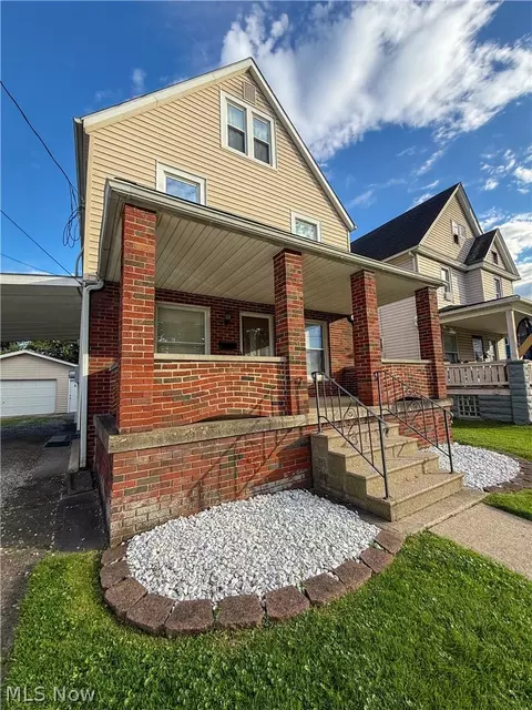 Exterior - 853 W River Rd N, Elyria, OH 44035 photo 7 of 7