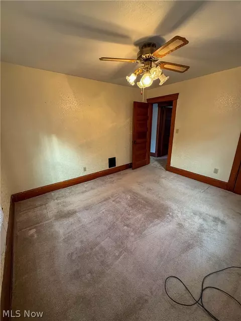 Bedroom - 853 W River Rd N, Elyria, OH 44035 photo 3 of 6