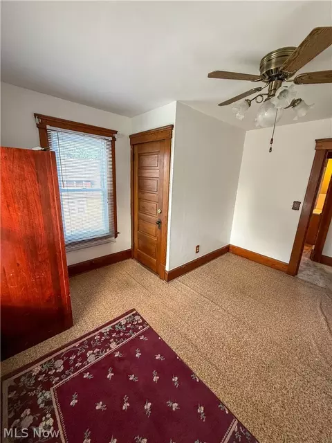 Bedroom - 853 W River Rd N, Elyria, OH 44035 photo 4 of 6