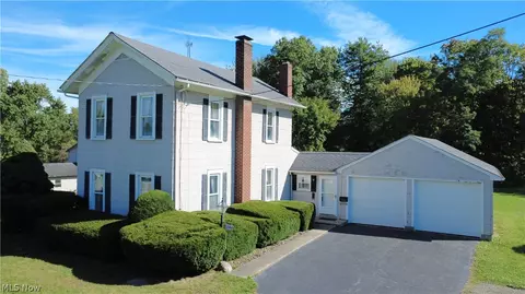 5944 State Route 45, Bristolville, OH 44402