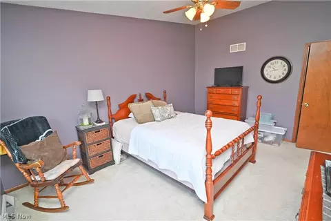 Bedroom - 618 Cathy Ann Dr, Boardman, OH 44512 photo 8 of 9