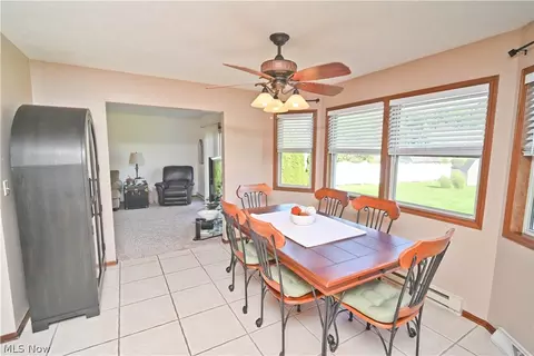 Dining - 618 Cathy Ann Dr, Boardman, OH 44512 photo 2 of 3