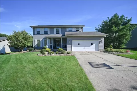 Exterior - 618 Cathy Ann Dr, Boardman, OH 44512 photo 1 of 5