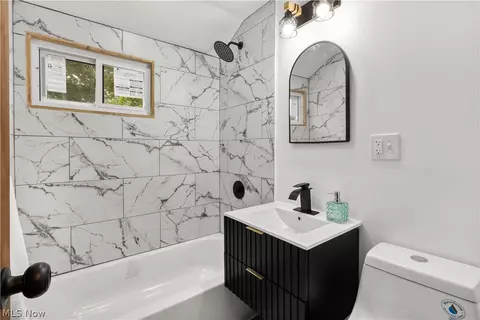 Bath - 1497 E 256th St, Euclid, OH 44132 photo 1 of 2