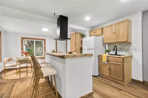 Kitchen - 1497 E 256th St, Euclid, OH 44132 photo 2 of 3