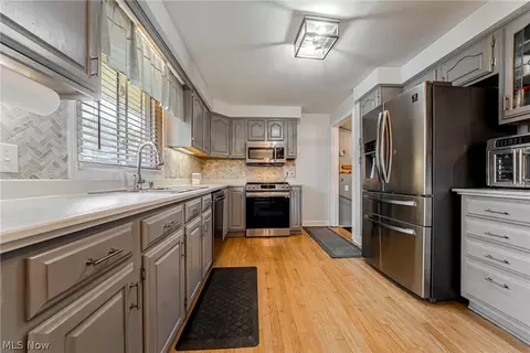 Kitchen - 2502 E 35th St, Lorain, OH 44055 photo 2 of 3