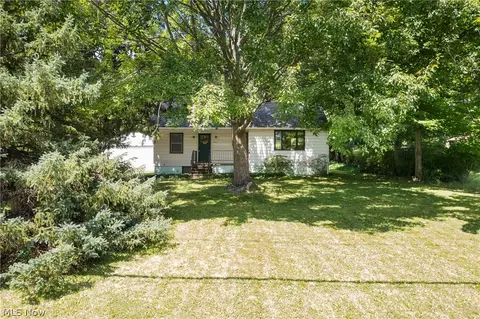 353 Southeast Ave, Tallmadge, OH 44278