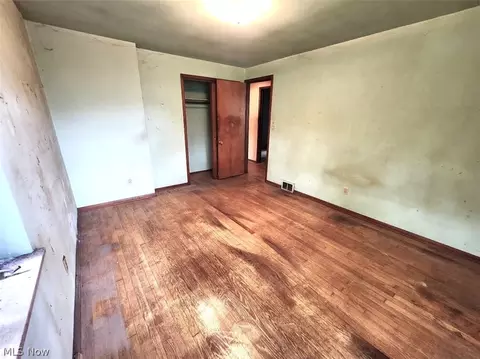 Bedroom - 34357 White Rd, Willoughby Hills, OH 44092 photo 6 of 6