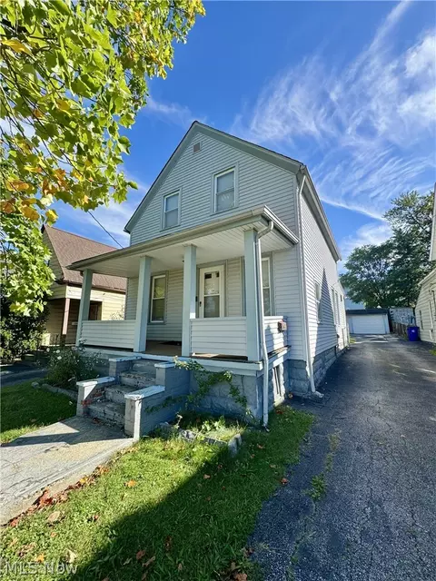 3011 Tate Ave, Cleveland, OH 44109