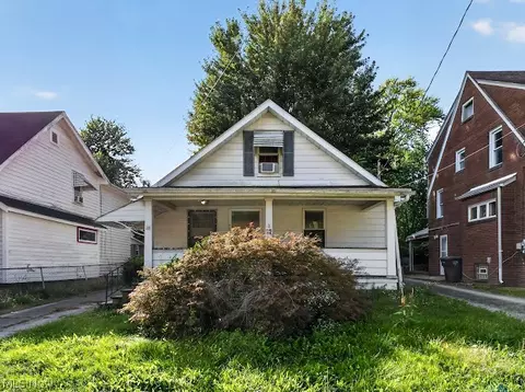 36 W Heights Ave, Youngstown, OH 44509