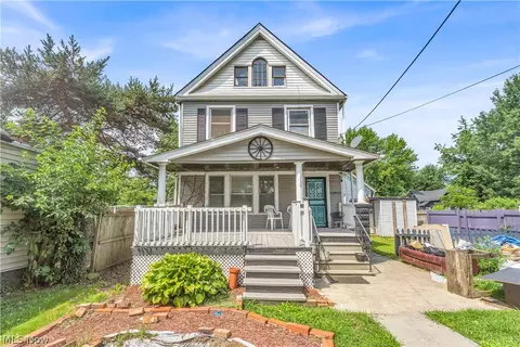 3150 W 46th St, Cleveland, OH 44102