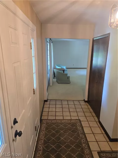 Entry Way - 187 Crestview Dr, Elyria, OH 44035 photo 1 of 5
