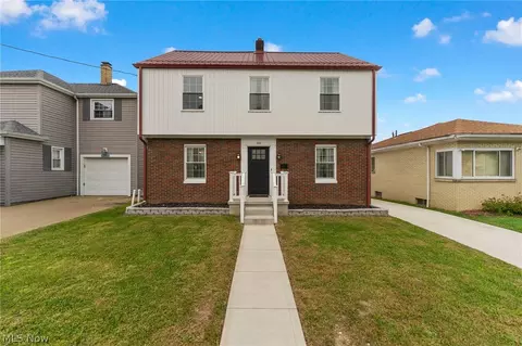 206 Hollywood Blvd, Steubenville, OH 43952