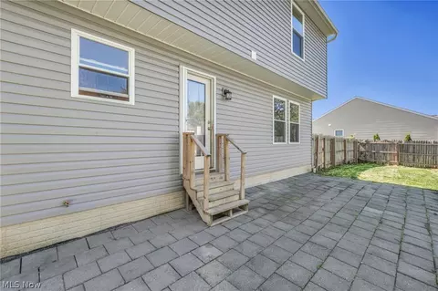 Exterior - 159 Keywood Blvd, Lagrange, OH 44050 photo 4 of 7