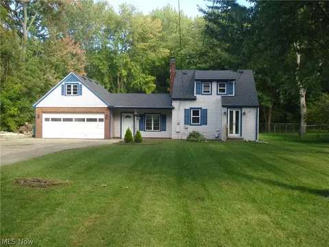 6659 Oakdale Rd, Mentor, OH 44060