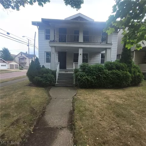 3219 W 114th St, Cleveland, OH 44111