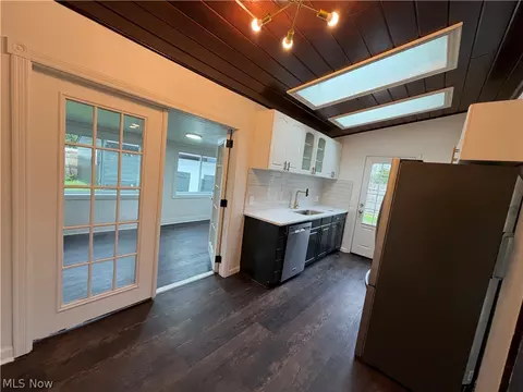 Kitchen - 793 Georgetown Ave, Elyria, OH 44035 photo 1 of 4