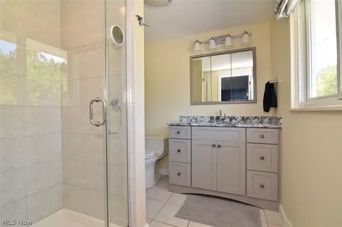 Bath - 37216 Deer Run, Solon, OH 44139 photo 2 of 4