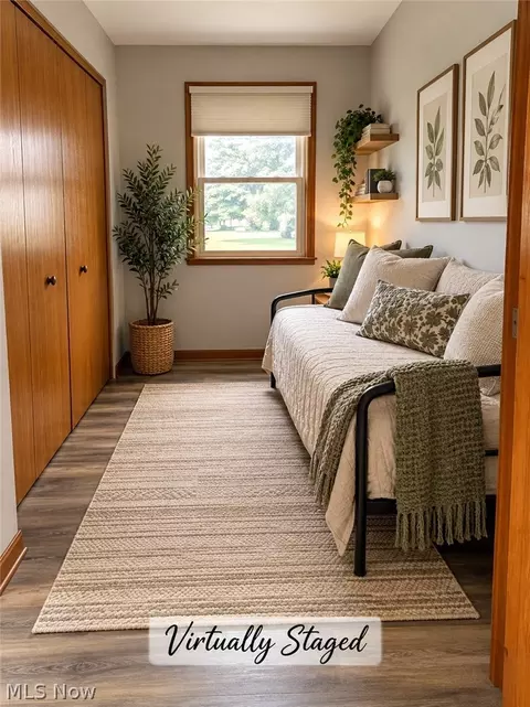 Bedroom - 525 W Omar St, Struthers, OH 44471 photo 5 of 5