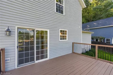 Exterior - 3704 N Viona Dr, Akron, OH 44319 photo 9 of 13