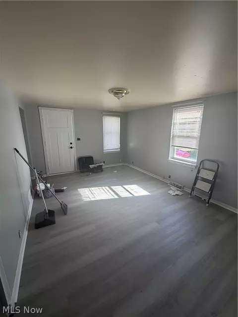 15 E 2nd St, Niles, OH 44446 photo 7
